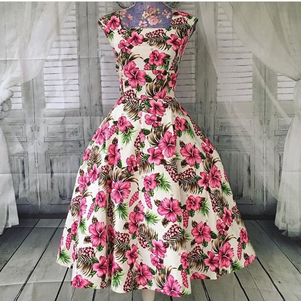Hawaiian Pin Up Dress